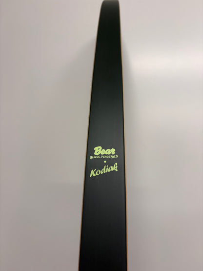 Bear Archery Fieldbow Kodiak 59 RH Shedua and Green - Show Model