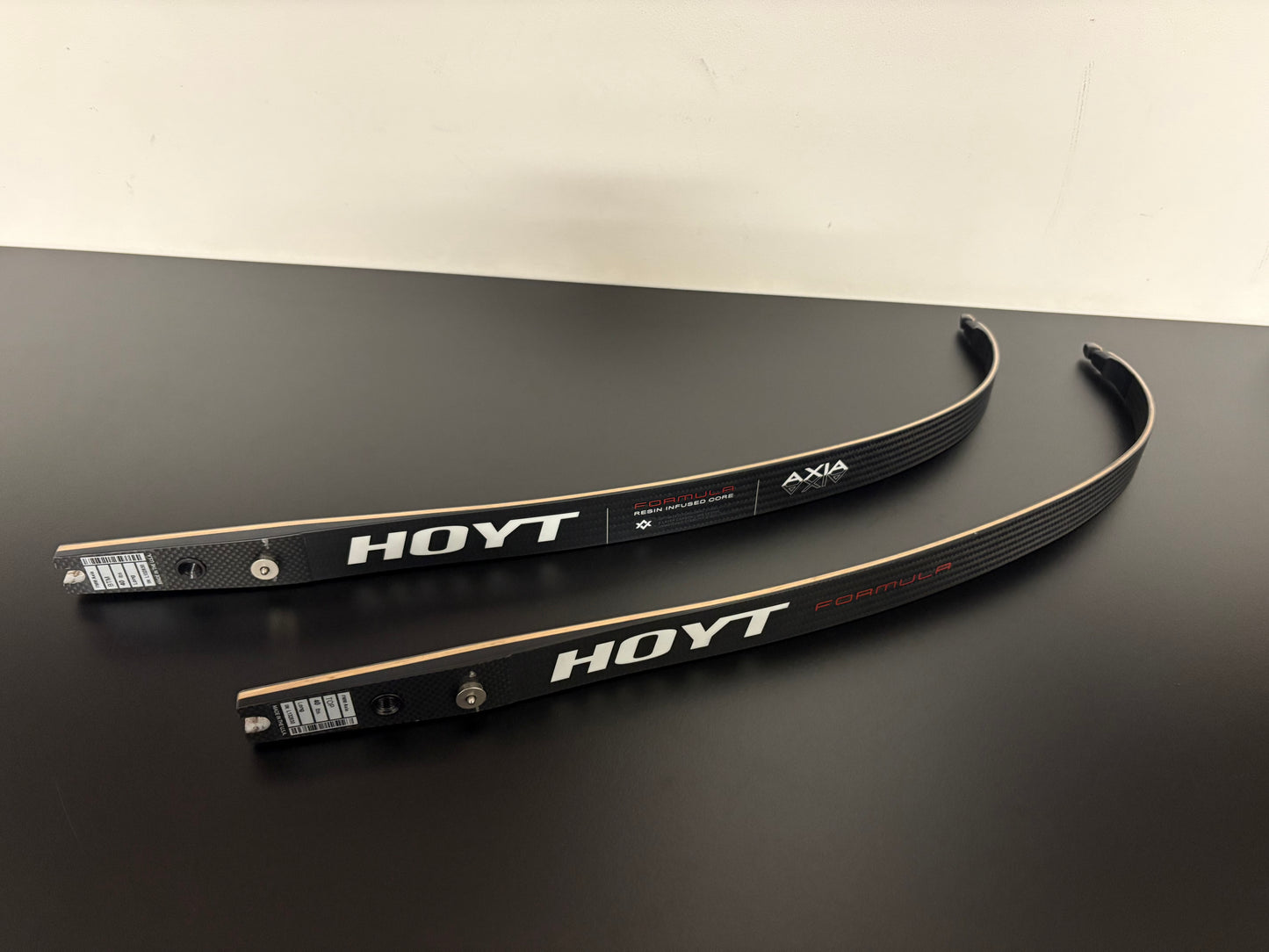 Hoyt Axia Formula Limbs Resin 70-40 lbs - Used (#279)