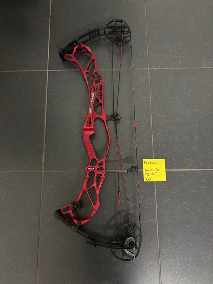 Hoyt ProForce Compound Bow RH Championship Red ZT Hyper #3 40-50 lbs - Used