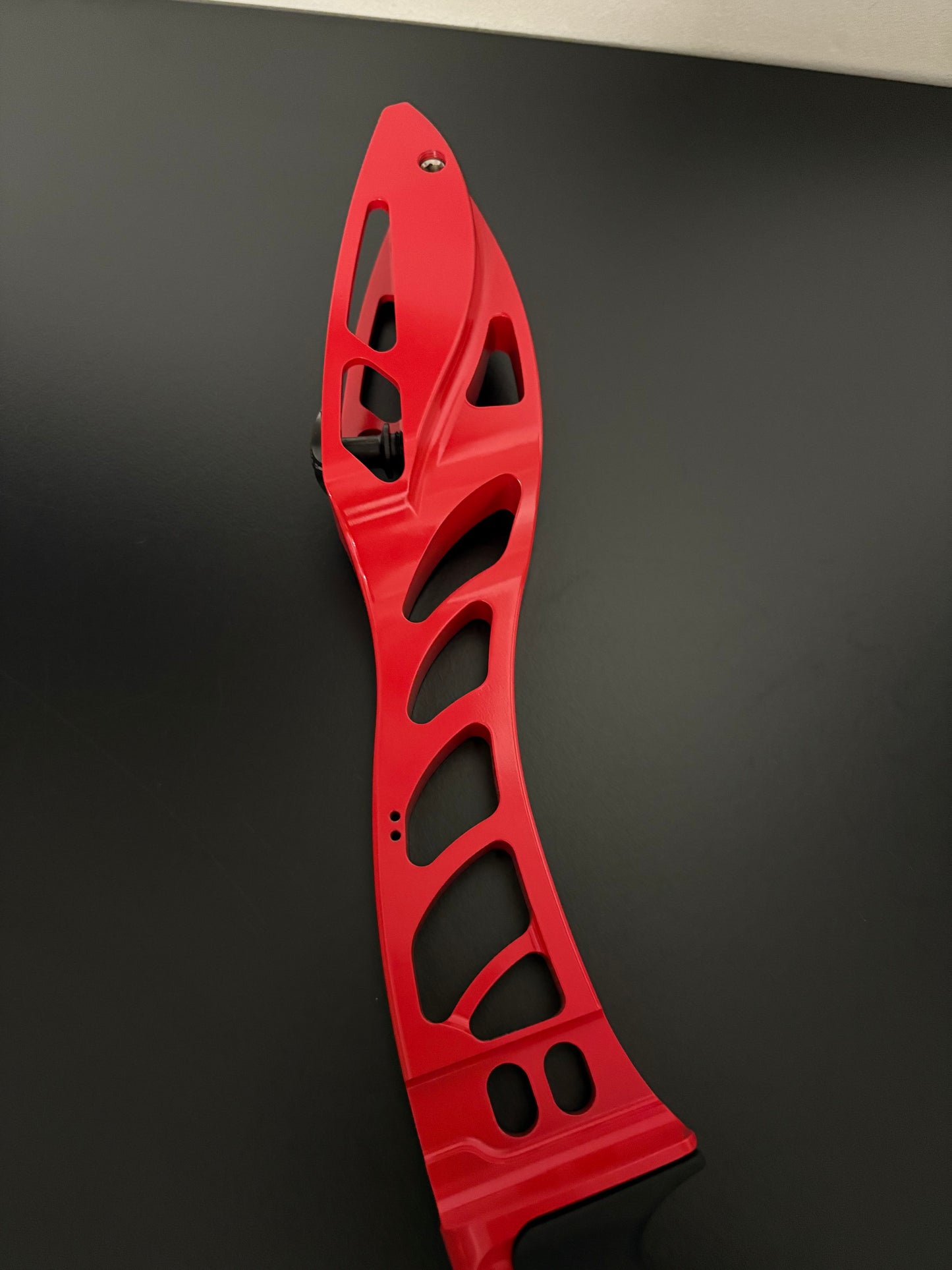 Hoyt Riser Formula XD RH InfraRed 25'' - Used