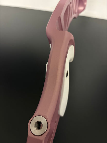 Hoyt Riser Xceed ILF RH Champagne Pink 25'' - Used