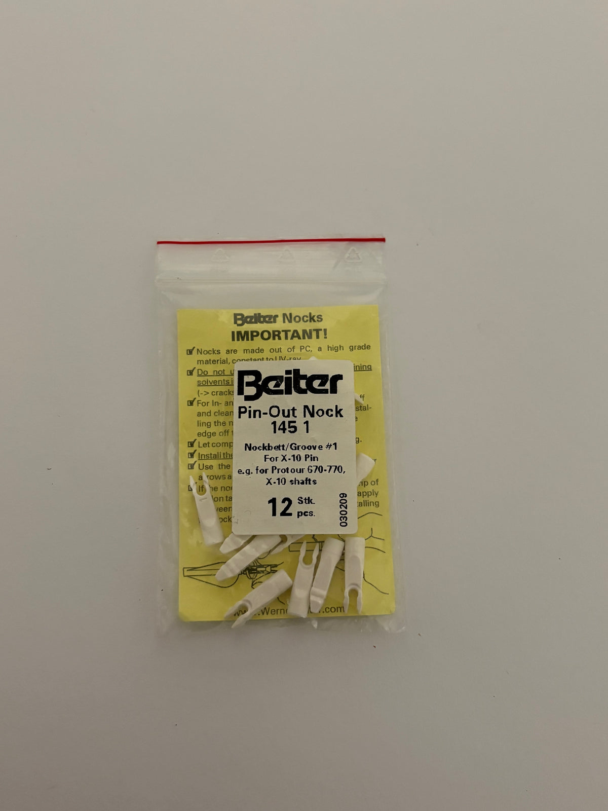 Beiter Pin-Out X10 145/1 Recurve Nock (CHOOSE COLOR) - NEW