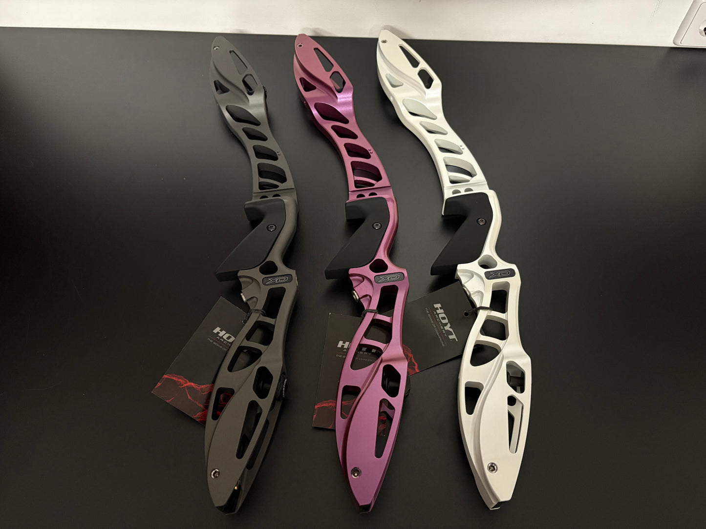 Hoyt Riser Formula XD 25'' LH 'CHOOSE COLOR'' - NEW