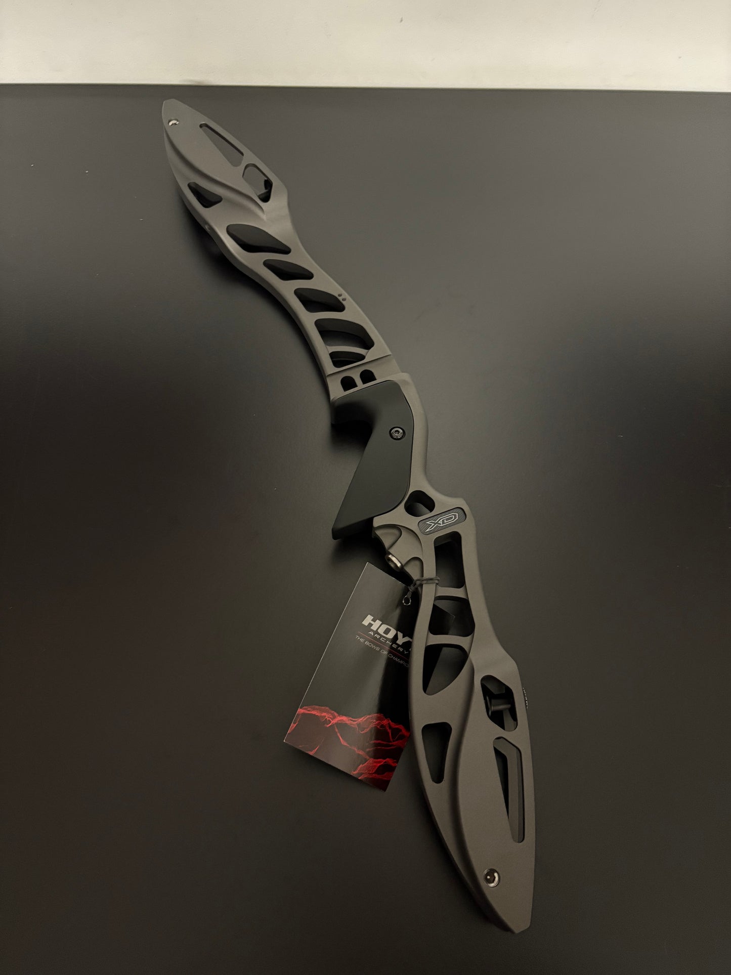 Hoyt Riser Formula XD 25'' LH Slate - NEW