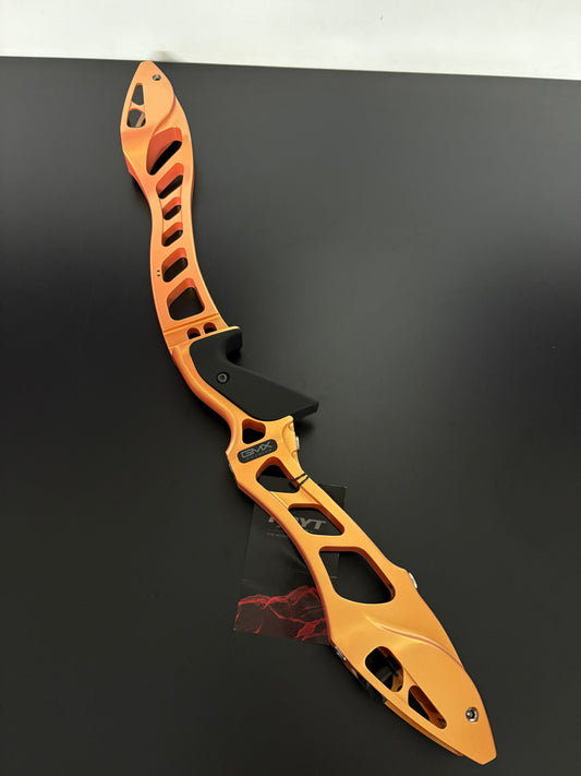 Hoyt Riser GMX3-27'' ILF RH Solar Orange - NEW