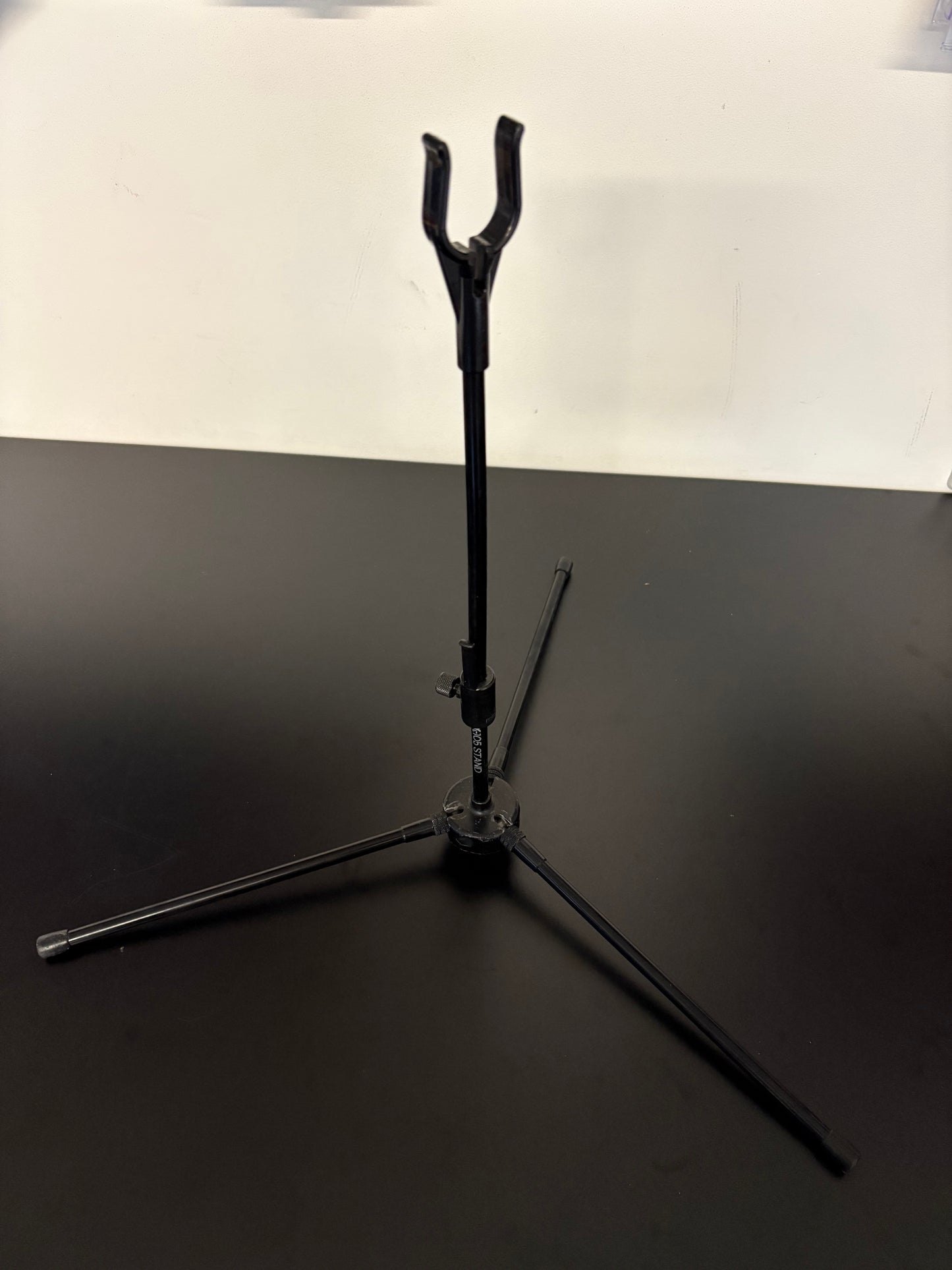 Cartel RX-05 Recurve Bow Stand Black - Used