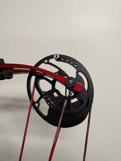 Hoyt Pro Defiant 34 Compound Bow LH Black Out DFX #2.1 50-60 lbs - Used