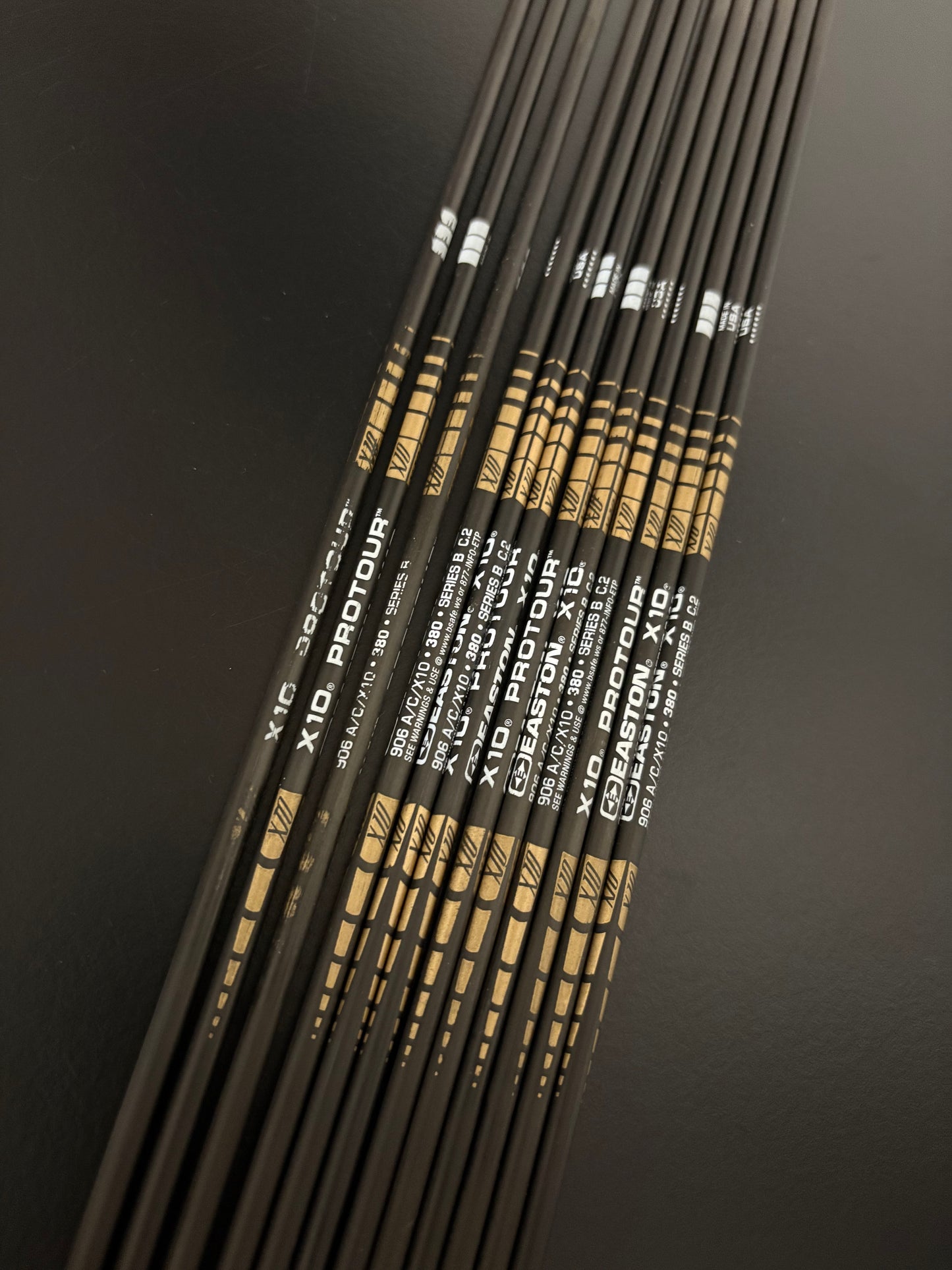 Easton X10 Protour Arrow Shafts 12 pcs / Spine 380 / 27 (1/8) inch - Used