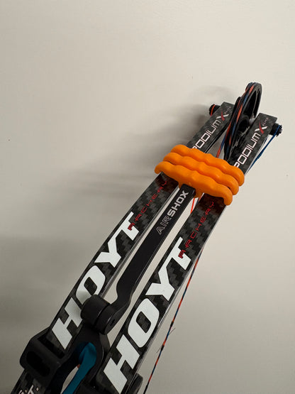 Hoyt Podium X Elite 40 Compound Bow RH Electric Teal GTX #4 50-60 lbs - Used