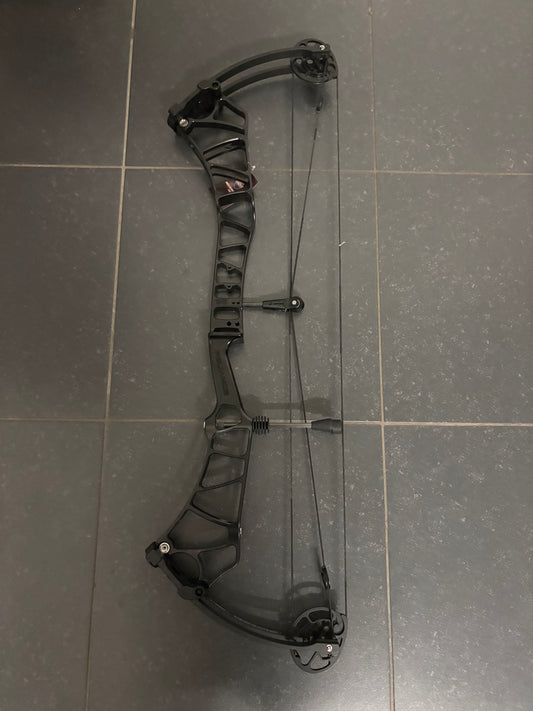 Topoint Reliance Pro 38 Compound Bow RH Black 35-50 lbs - NEW