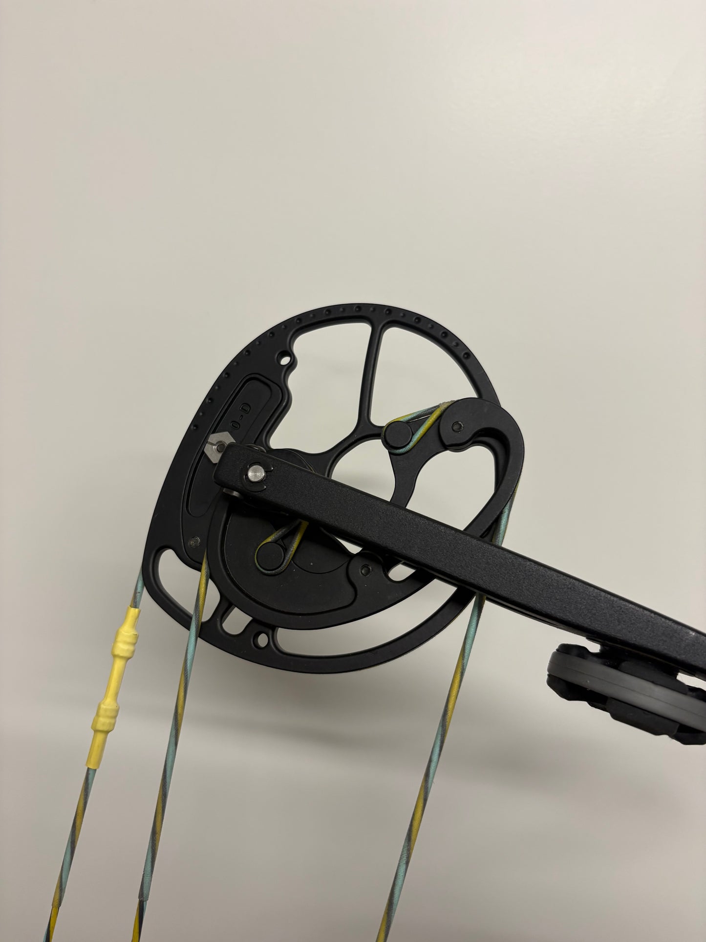 Elite Victory X 37 Compound Bow RH Grey 50-60 lbs - Used