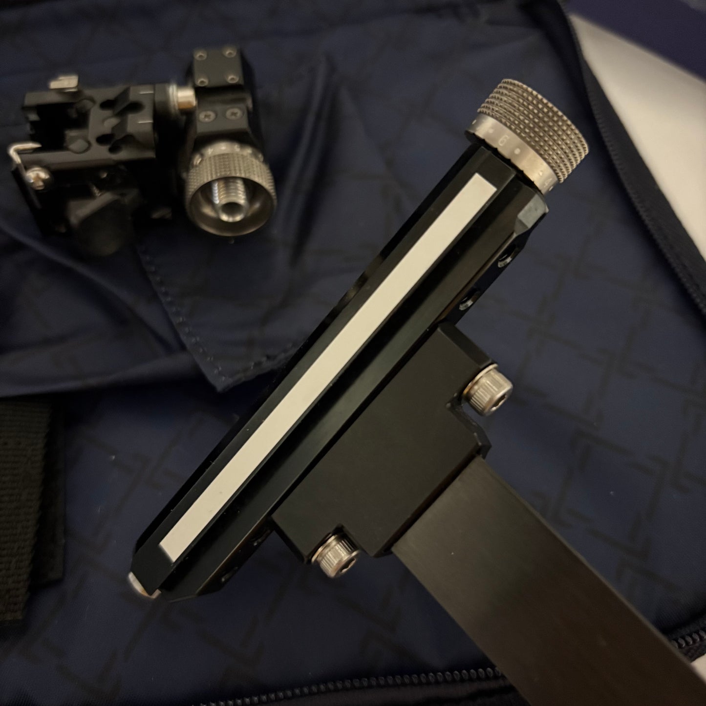 Shibuya Ultima CPX II Compound Sight RH Black 400-6 inch - Show Model (#BB82)