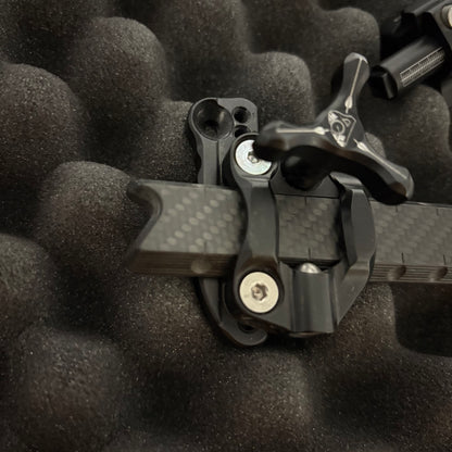 Axcel Achieve XP 1.5 Variable Range Compound Sight RH Black 6'' - Used (#OB89)