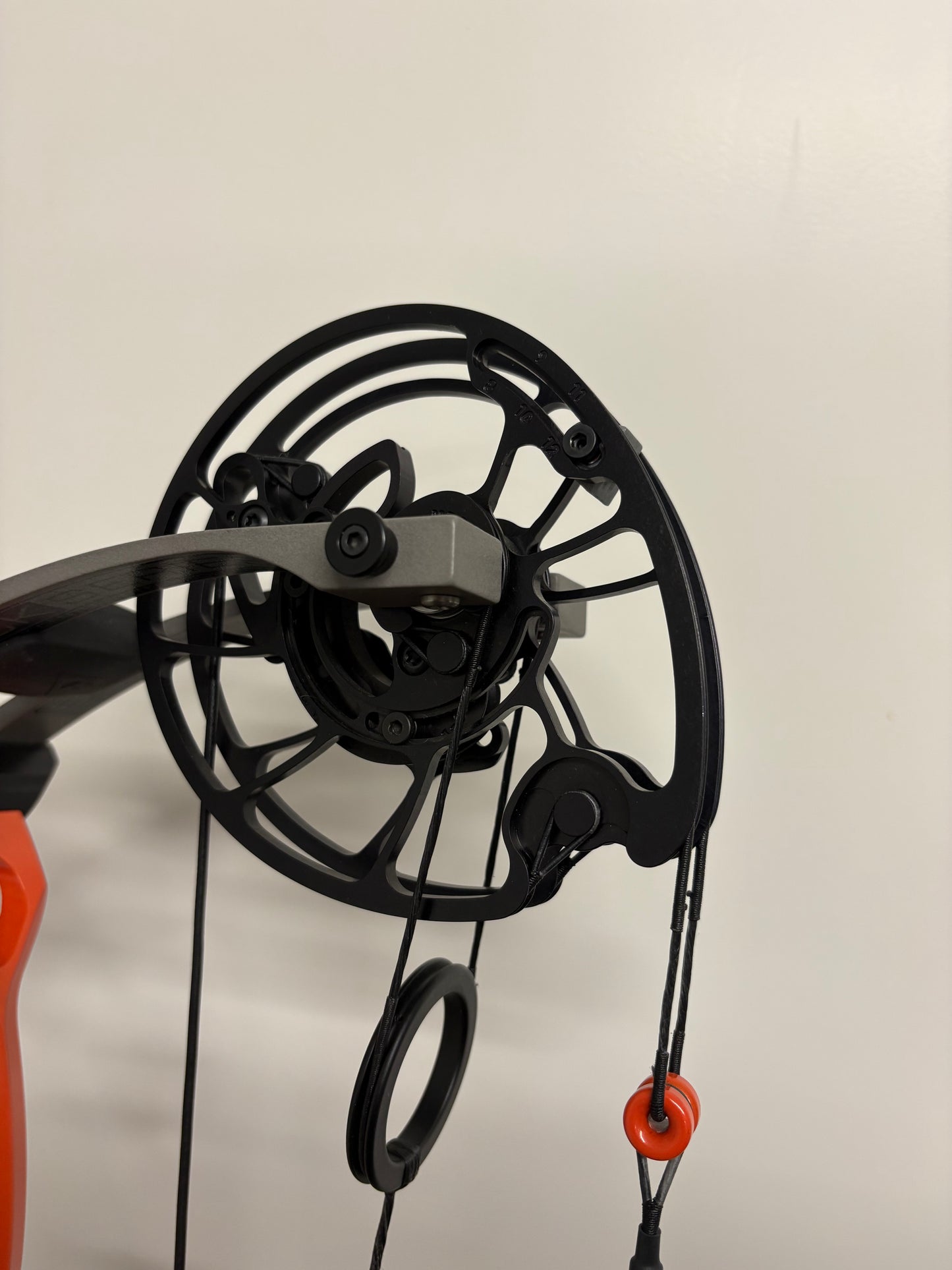 Prime Black 9 Compound Bow RH Orange Tang 50-60 lbs - Used