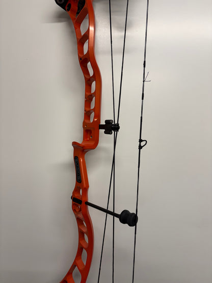 Prime Black 9 Compound Bow RH Orange Tang 50-60 lbs - Used