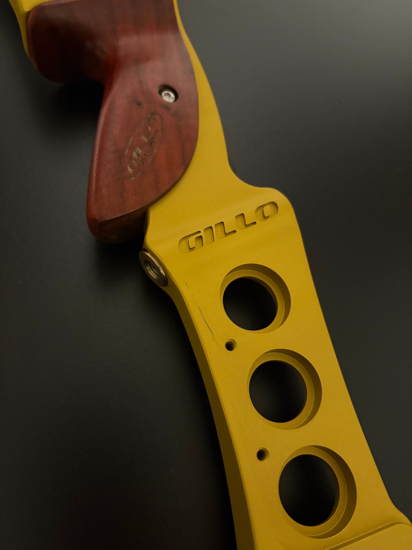 Gillo Riser GT 25 ILF RH Yellow 25'' B-Grade - Show Model (#4)