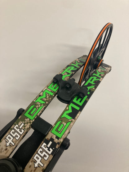 PSE Embark Nock On NTN Compound Bow RH Black 50-60 lbs - Used