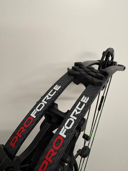 Hoyt ProForce Compound Bow RH Black Out ZT Hyper #2 50-60 lbs - Used