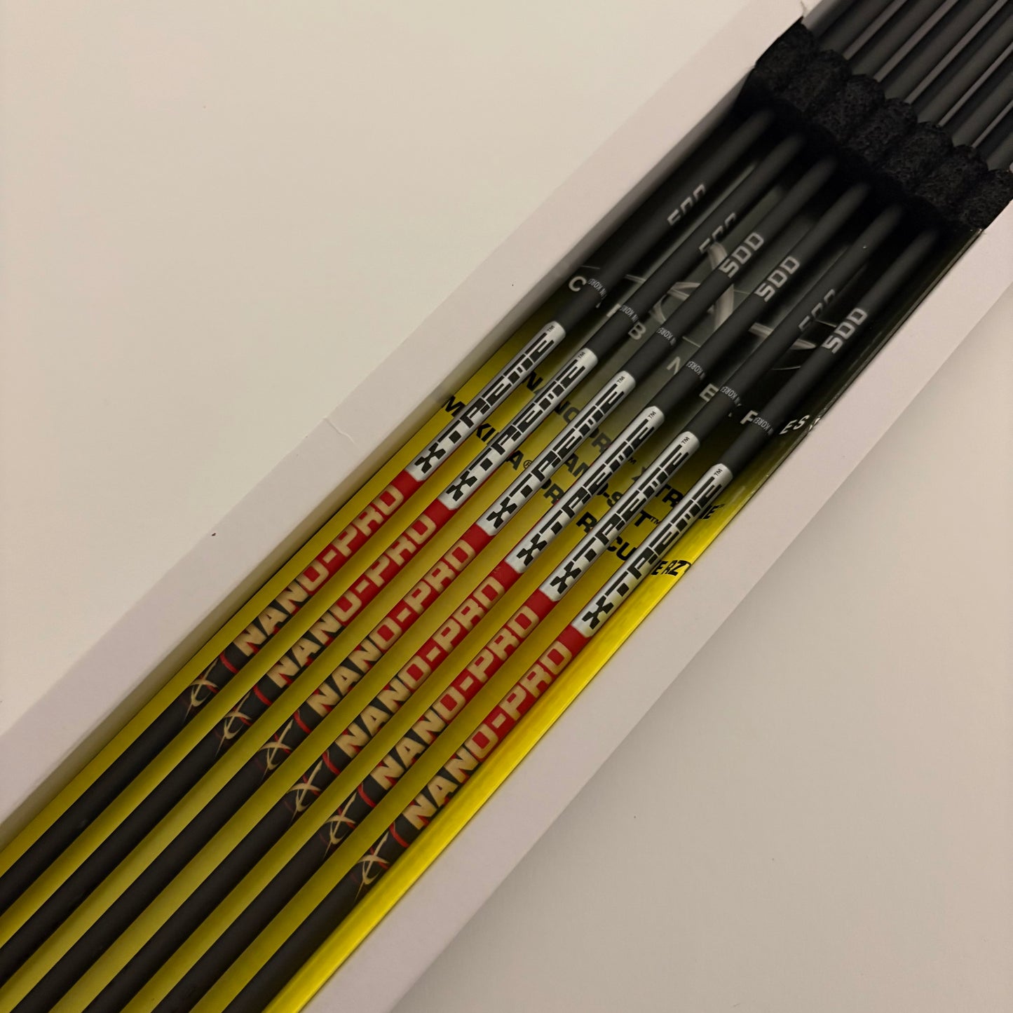 Carbon Express Nano Pro Xtreme Carbon Arrow Shafts Incl. Points Spine 500 - NEW (1.1)