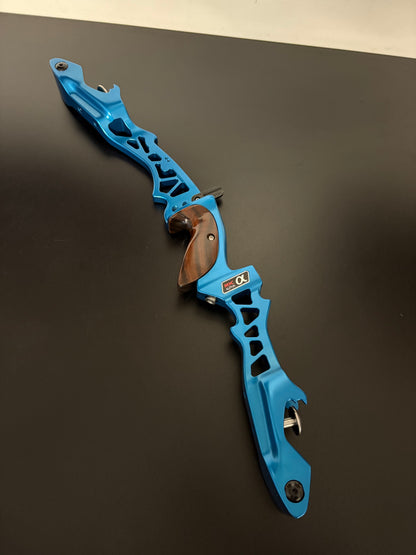 MK Riser Alpha ILF/Formula LH Blue 25'' - Used (#12)