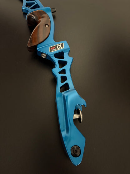 MK Riser Alpha ILF/Formula LH Blue 25'' - Used (#12)