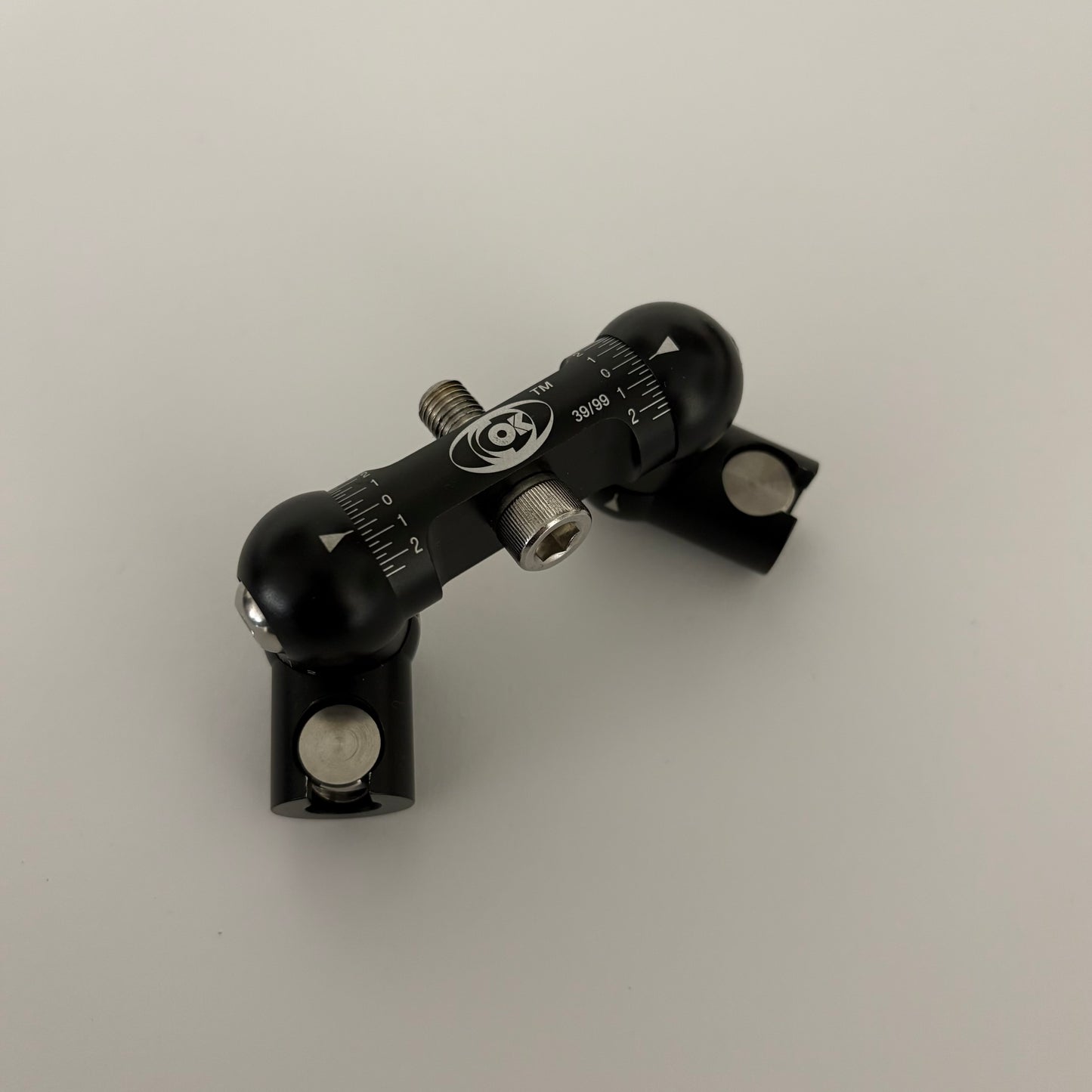 OK Archery Double QD V-bar - Show Model (#509)