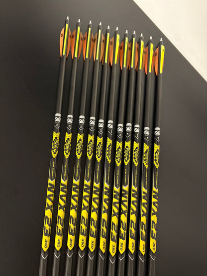 Victory NVX 23 Carbon Arrows 11 pcs / Spine 350 / 29.5 inch - Used