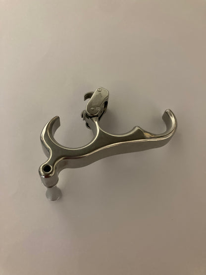 Cobra 'Professional' Hinge Release Heavy Silver - Show Model (#131)