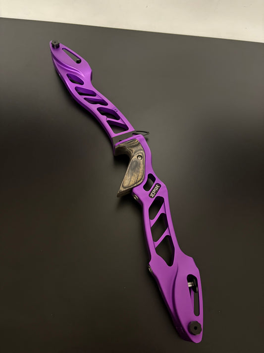Hoyt Riser Epik ILF LH Purple 25'' - Used