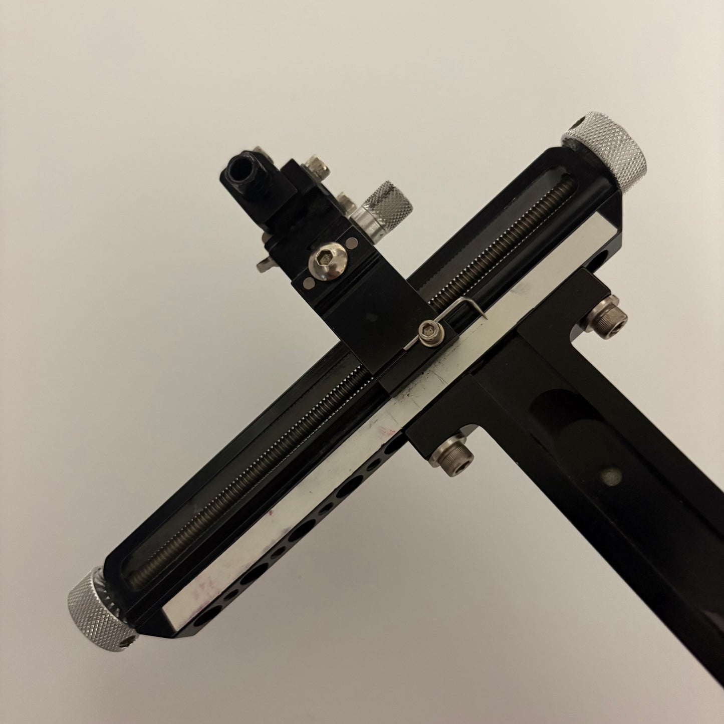 Sure Loc Challenger Compound Sight RH Black 9 inch - Used