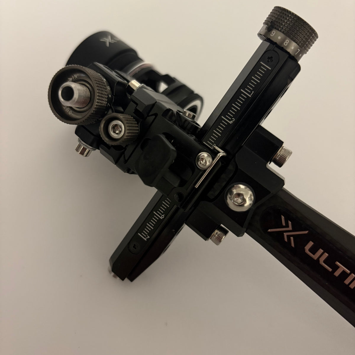 Shibuya Ultima CP Pro Compound Sight LH Black 400-6 inch Incl. Okulus Scope - Show Model