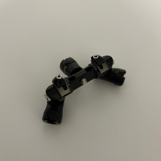 Axcel TriLock Double QD V-bar Including CenterLock QD - Used (#OG134)