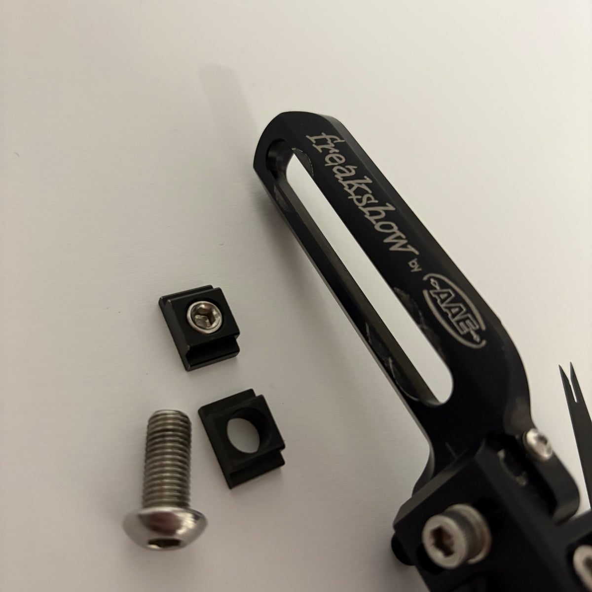 AAE Freakshow Compound Arrow Rest LH Overdraw - Used (#OR77)