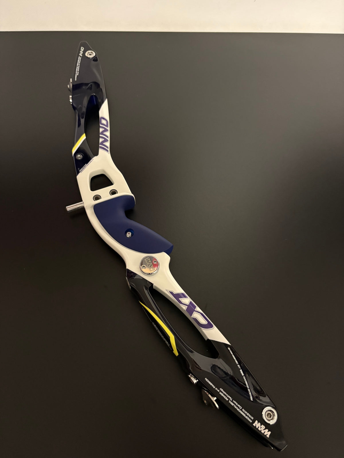W&W Riser Inno CXT Carbon RH Dark Blue/White 25'' - Used