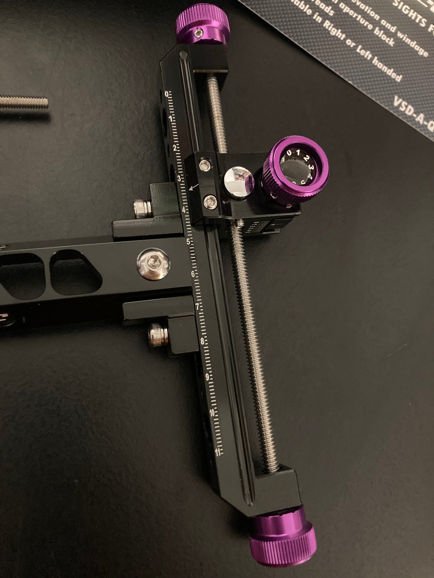 Avalon Tec One Recurve Sight RH Black/Purple - NEW