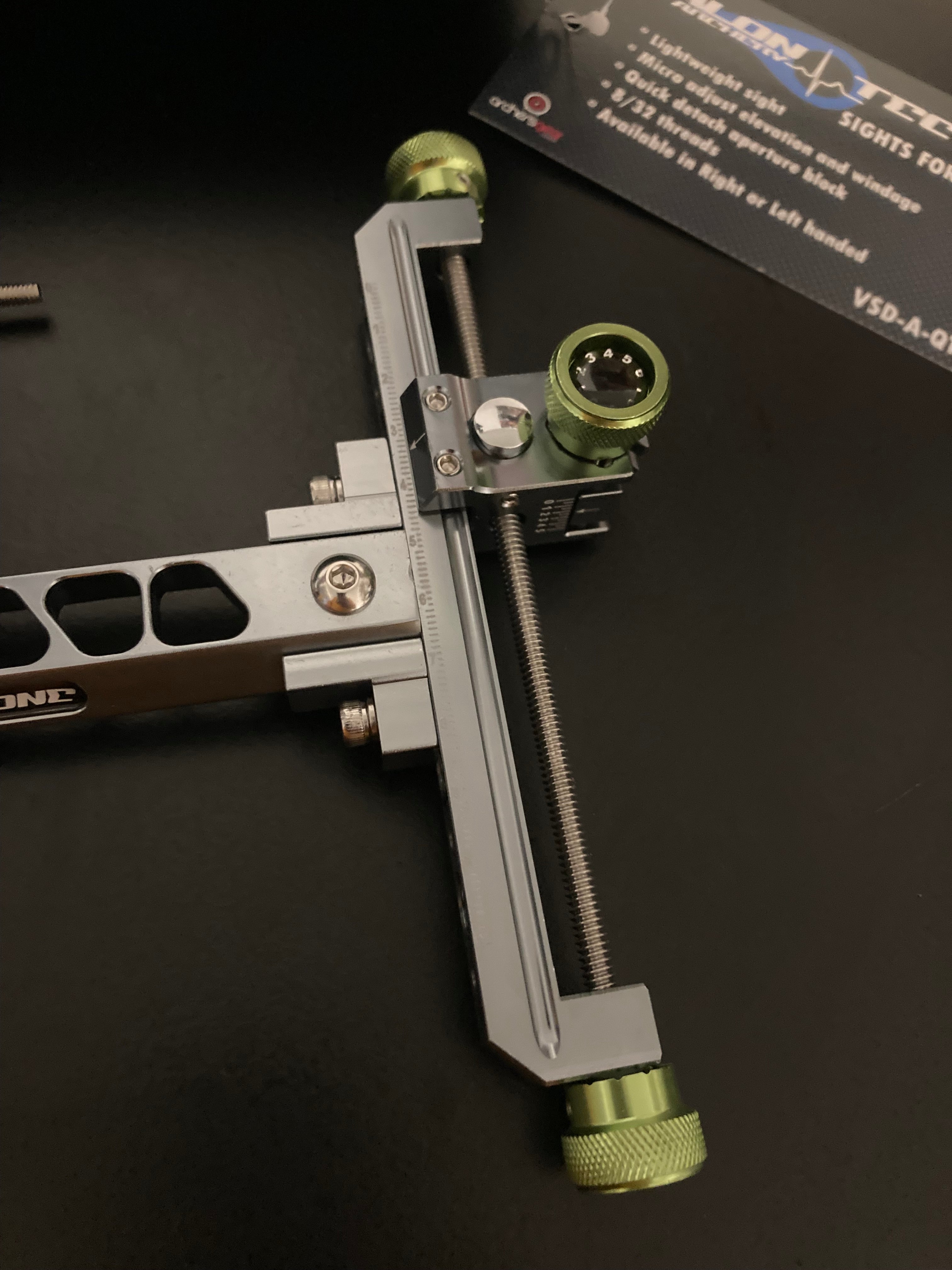 Recurve Sights – Archery Outlet