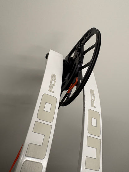 PSE Dominator Duo 40 SE2 Compound Bow RH/LH Tan 50-60 lbs - Used