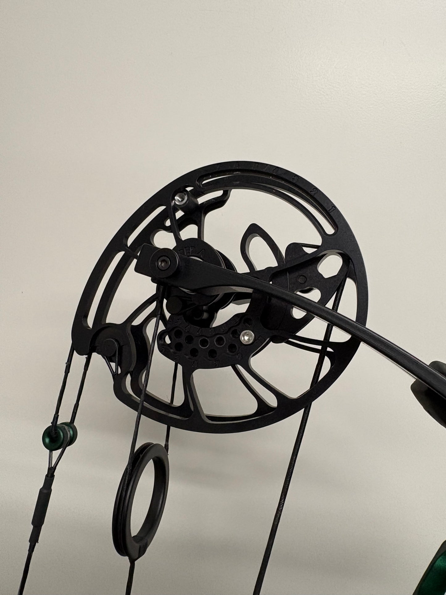 Prime Black 9 Compound Bow RH Green 50-60 lbs - Used
