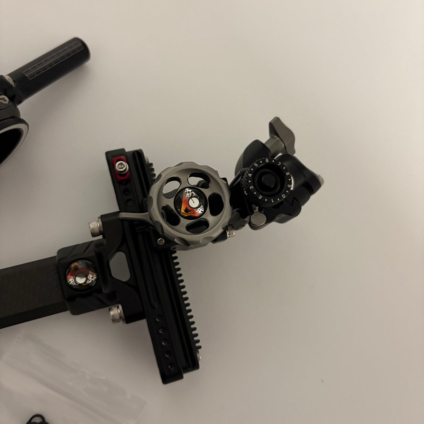 Axcel Landslyde Plus Carbon Pro Compound Sight Incl. AVX41 Scope - Show Model (#OB158)