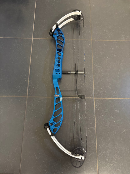 PSE Dominator Duo 38 M2 Compound Bow RH/LH Blue 50-60 lbs - Used