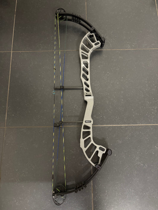 Hoyt Altus 38 Compound Bow LH Grey SVX #2 40-50 lbs - Used (#1.1)