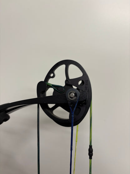 Hoyt Altus 38 Compound Bow LH Grey SVX #2 40-50 lbs - Used (#1.1)