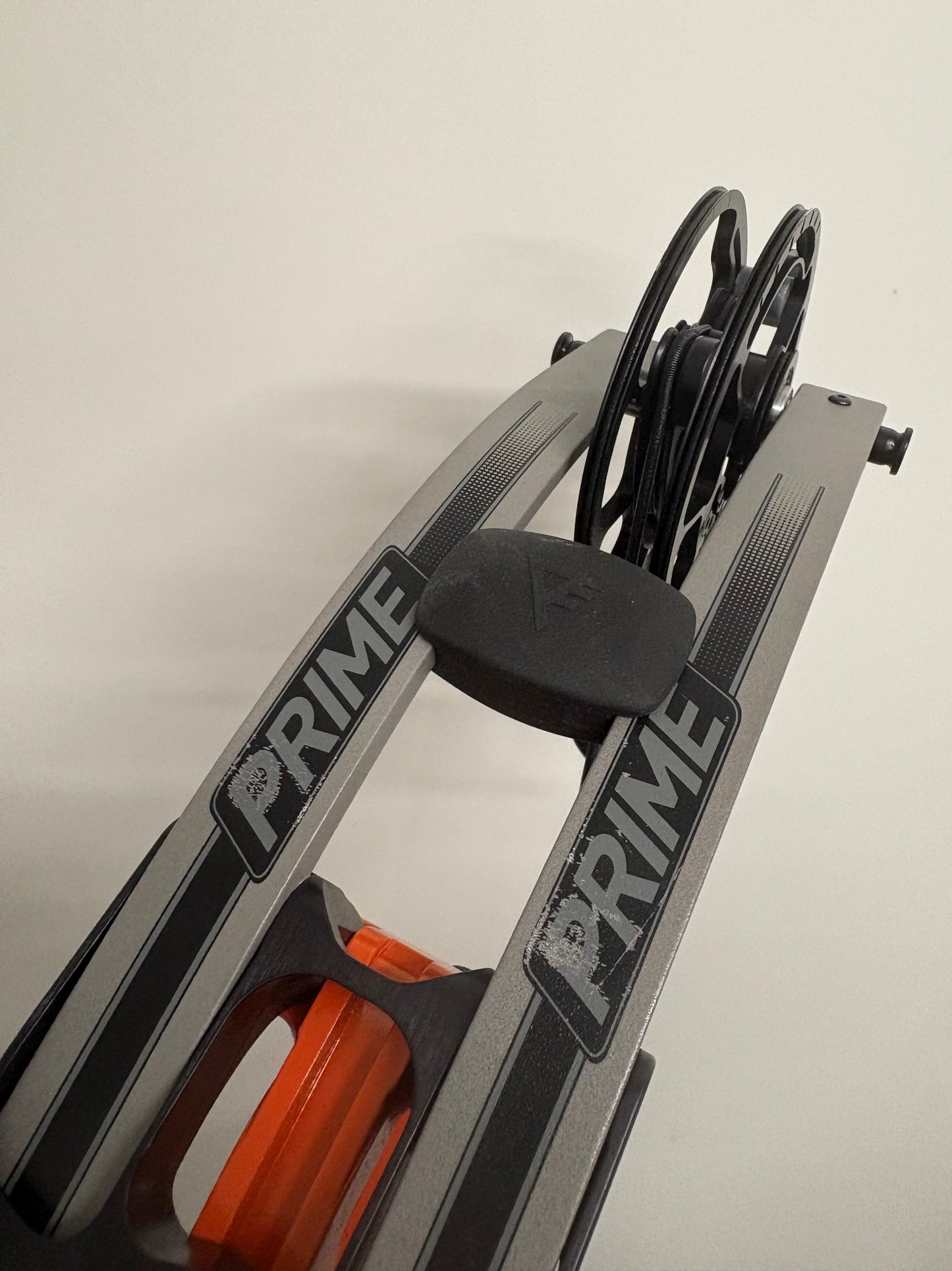 Prime Black 9 Compound Bow RH Orange Tang 50-60 lbs - Used