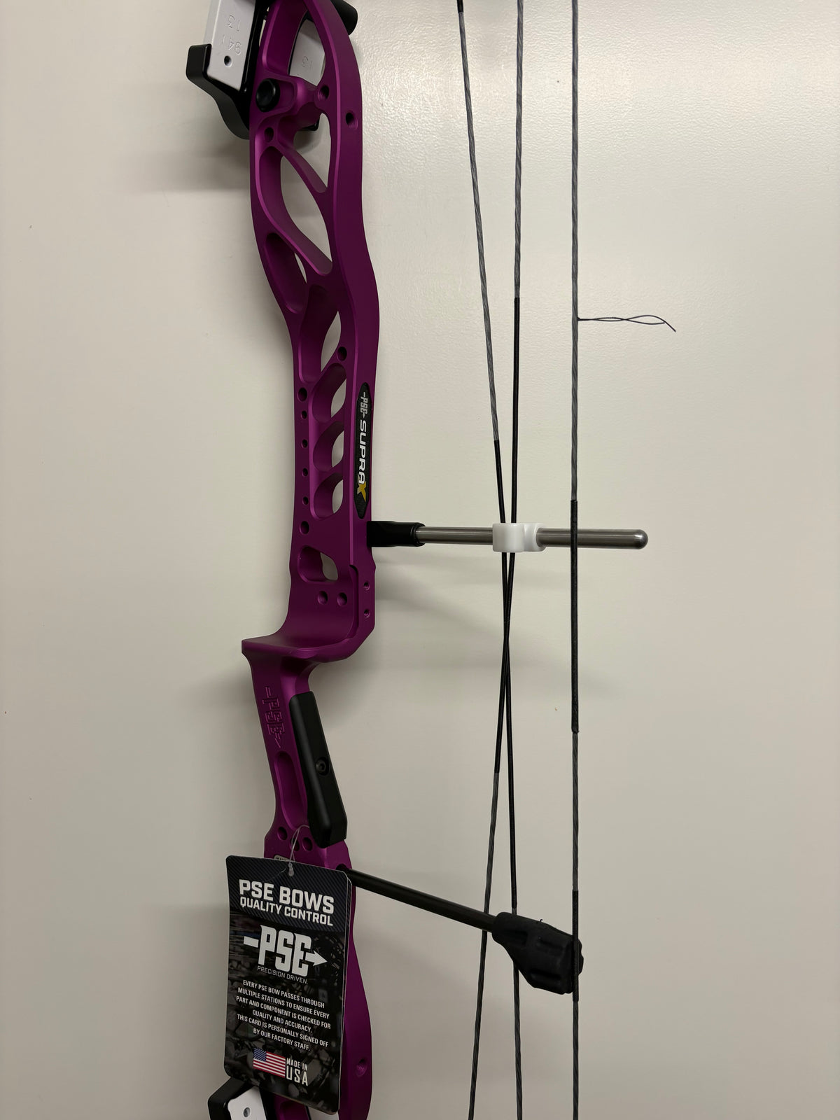 PSE Supra X 37 M2 Compound Bow RH Purple 50-60 lbs - NEW