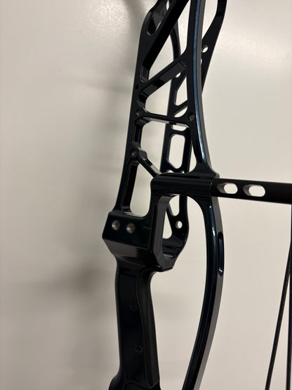 Hoyt Concept X 37 Compound Bow LH Blue on Black 50-60 lbs - Used