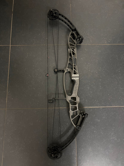 Hoyt Stratos 36 Compound Bow LH Slate HBT #1 40-50 lbs - Used