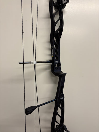 PSE Supra X 40 SE2 Compound Bow LH Black 40-50 lbs - Used